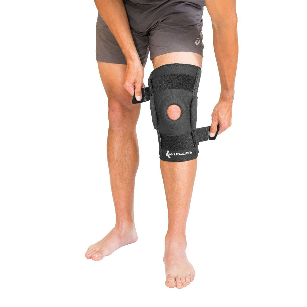 Mueller Hinged Wraparound Knee Brace